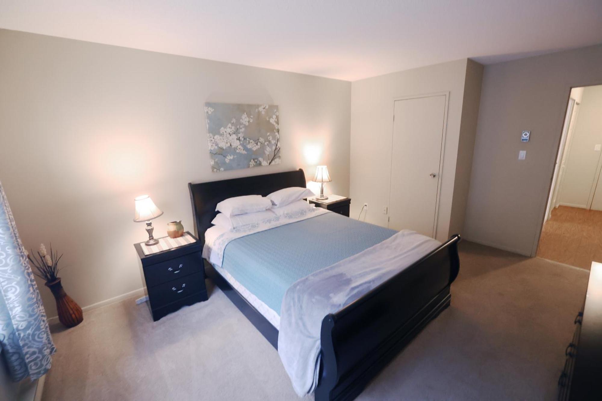 Paris Plaza Apartman Elliot Lake Kültér fotó