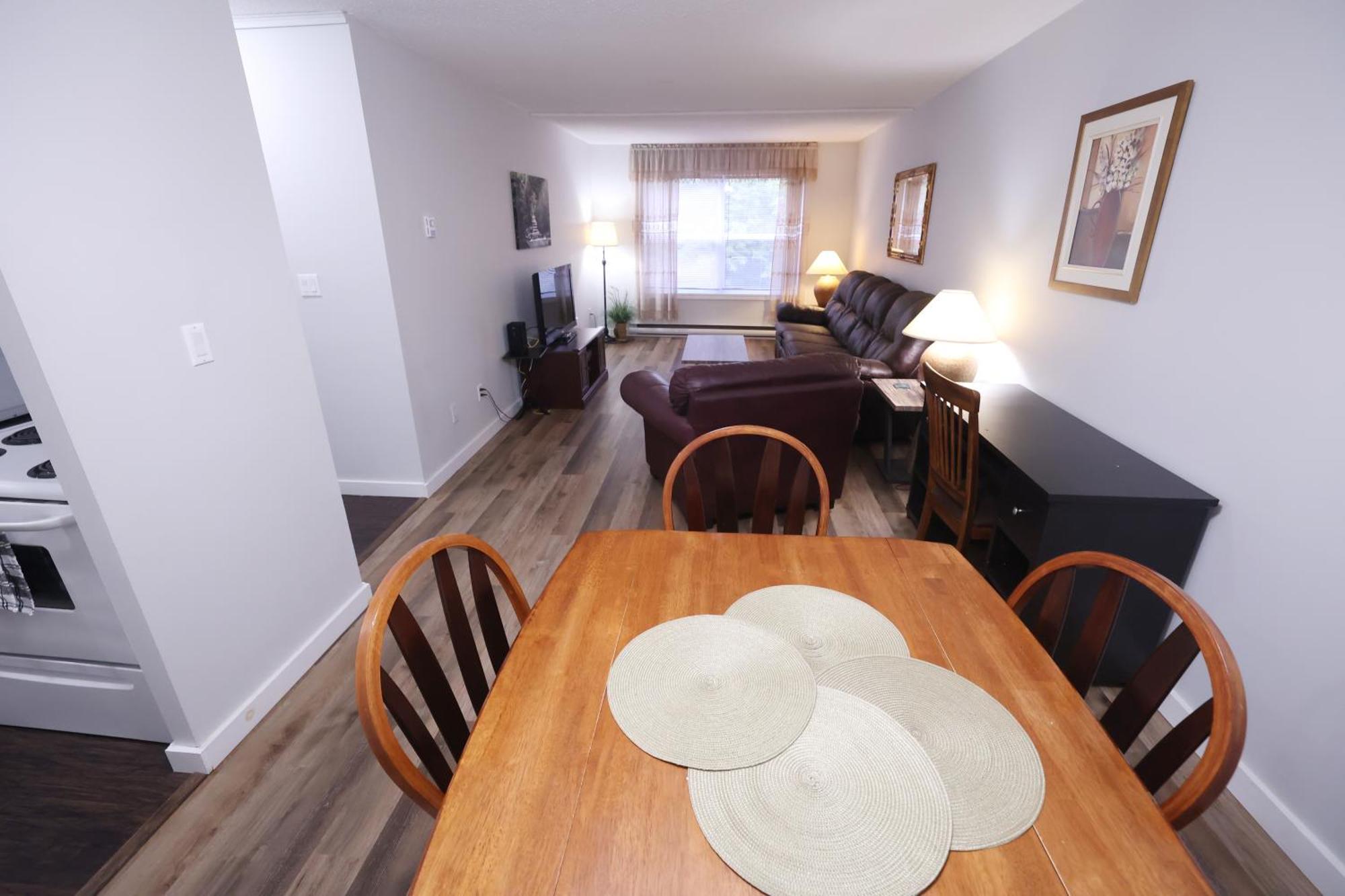 Paris Plaza Apartman Elliot Lake Kültér fotó